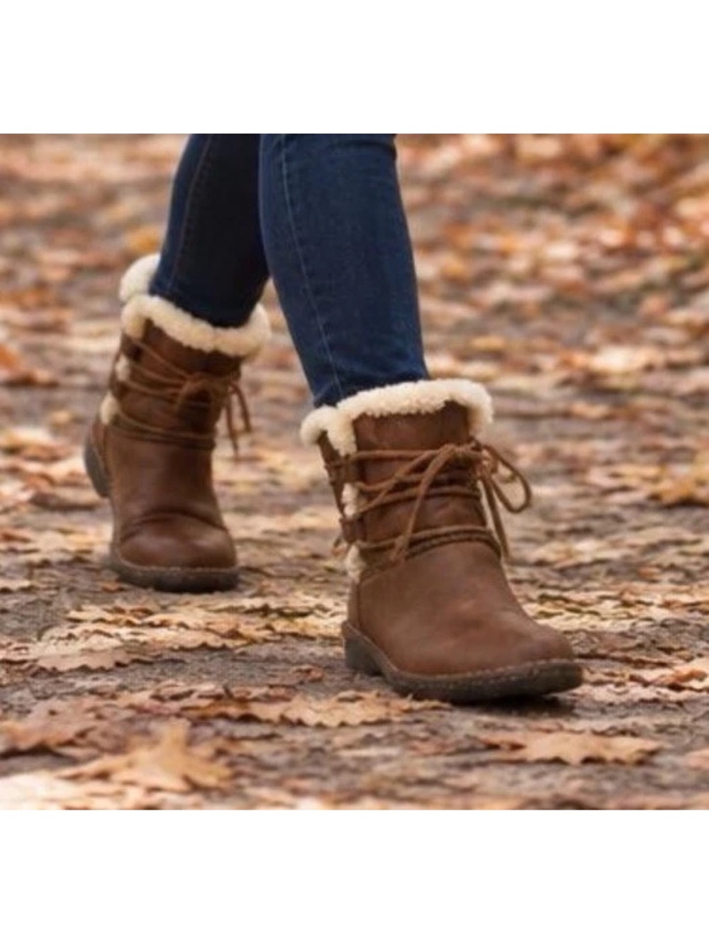 UGG Caspia Brown Leather Lace-Up Shearling Ankle Boots Sz 9